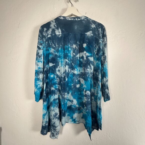 Logo Beach To Street Womens Tie-Dye Button-Down Tunic Top Medium Blue Artsy New - Picture 2 of 8